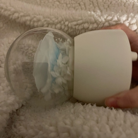 Flower music globe - Picture 4 of 7